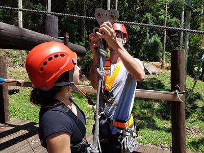 Curso de operação de tirolesa 11