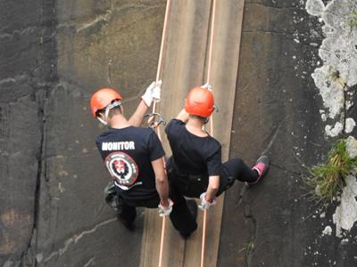 Realizado Rappel na Cascata do Avencal 48