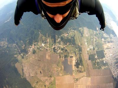 Paraquedismo BASE Jumping e Wingsuit 1