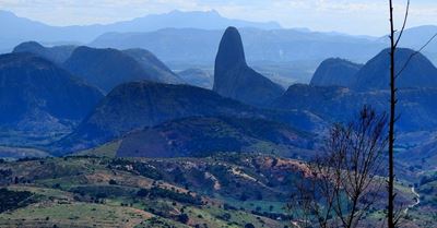 A maior tirolesa do Brasil e possivelmente a maior do mundo vai ser em Cuparaque/MG 14